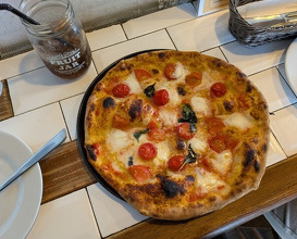 Dinner at IL PIZZAIOLO (イル・ピッツァイオーロ)
