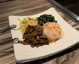 Dinner at Yakiniku Jumbo Hanare (焼肉 ジャンボ はなれ)