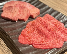 Dinner at Yakiniku Jumbo Hanare (焼肉 ジャンボ はなれ)