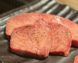 Dinner at Yakiniku Jumbo Hanare (焼肉 ジャンボ はなれ)