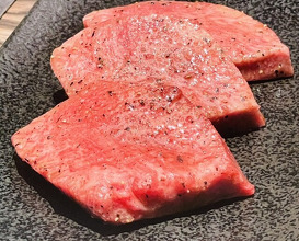 Dinner at Yakiniku Jumbo Hanare (焼肉 ジャンボ はなれ)