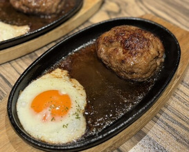 Dinner at Yakiniku Jumbo Hanare (焼肉 ジャンボ はなれ)