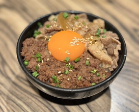 Dinner at Yakiniku Jumbo Hanare (焼肉 ジャンボ はなれ)