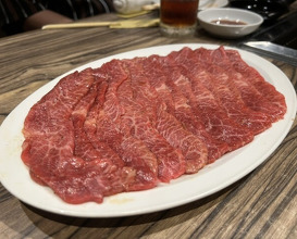 Dinner at Yakiniku Jumbo Hanare (焼肉 ジャンボ はなれ)
