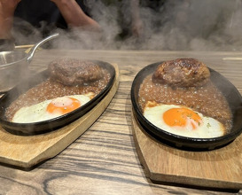 Dinner at Yakiniku Jumbo Hanare (焼肉 ジャンボ はなれ)