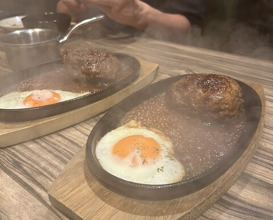 Dinner at Yakiniku Jumbo Hanare (焼肉 ジャンボ はなれ)