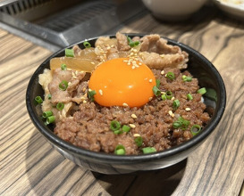 Dinner at Yakiniku Jumbo Hanare (焼肉 ジャンボ はなれ)