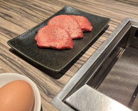 Dinner at Yakiniku Jumbo Hanare (焼肉 ジャンボ はなれ)