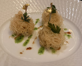 Dinner at Gastronomy Joel Robuchon (ガストロノミー ジョエル・ロブション)