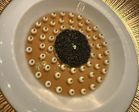 Dinner at Gastronomy Joel Robuchon (ガストロノミー ジョエル・ロブション)