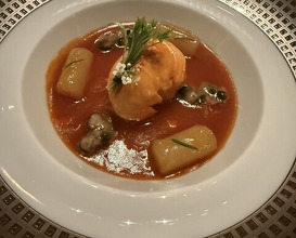 Dinner at Gastronomy Joel Robuchon (ガストロノミー ジョエル・ロブション)