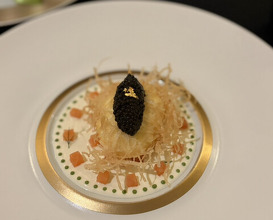 Dinner at Gastronomy Joel Robuchon (ガストロノミー ジョエル・ロブション)