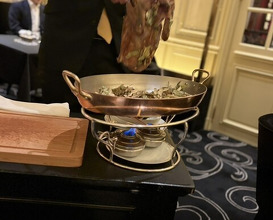 Dinner at Gastronomy Joel Robuchon (ガストロノミー ジョエル・ロブション)