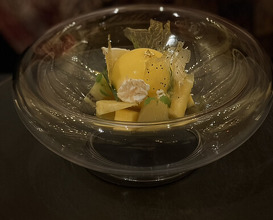 Dinner at Gastronomy Joel Robuchon (ガストロノミー ジョエル・ロブション)