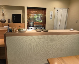 Dinner at Japanese cuisine Komatsu (日本料理こまつ)