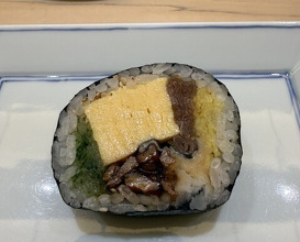 Dinner at Kyodaisushi