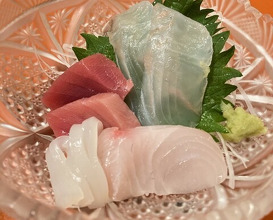 Dinner at Kyogoku Zushi (京極寿司)