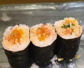 Dinner at Kyogoku Zushi (京極寿司)