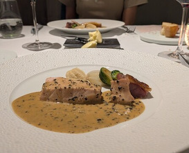 Dinner at Restaurant Raffinage (レストラン ラフィナージュ)