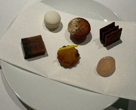 Dinner at L'Effervescence