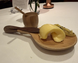 Dinner at La Baie (ラ・ベ)