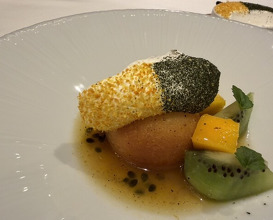 Dinner at La Baie (ラ・ベ)
