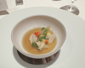 Dinner at La Baie (ラ・ベ)