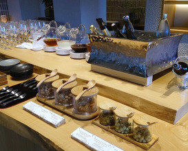 Dinner at LAT.34°N by AO