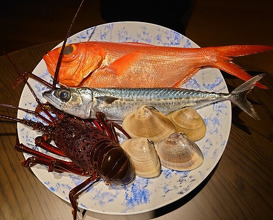Dinner at LAT.34°N by AO