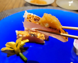 Dinner at LAT.34°N by AO
