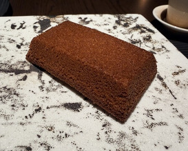 Dinner at LAT.34°N by AO