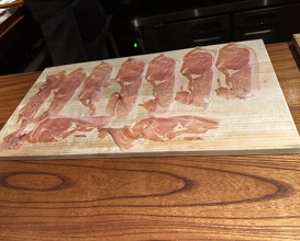 Dinner at Makinonchi (マキノンチ)