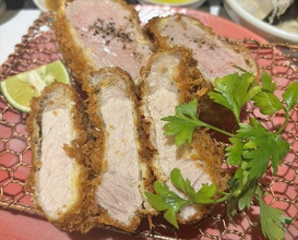 Dinner at Tonkatsu Mange (とんかつ マンジェ)