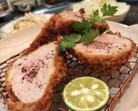Dinner at Tonkatsu Mange (とんかつ マンジェ)