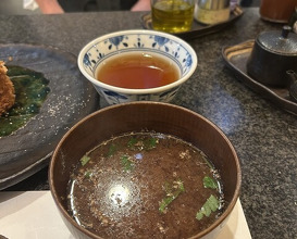 Dinner at Tonkatsu Mange (とんかつ マンジェ)