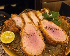 Dinner at Tonkatsu Mange (とんかつ マンジェ)