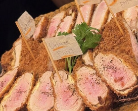 Dinner at Tonkatsu Mange (とんかつ マンジェ)