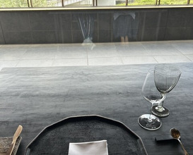 Dinner at middle (middle)