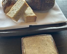 Dinner at middle (middle)