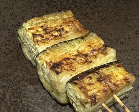 Dinner at YAKITORI Moe es (YAKITORI 燃 es)