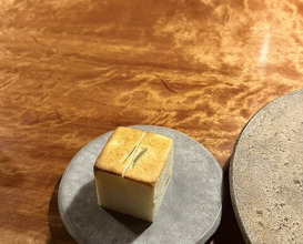 Dinner at Restaurant Naz (レストラン ナズ)