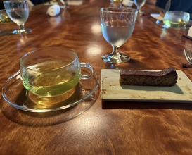 Dinner at Restaurant Naz (レストラン ナズ)