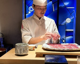 Dinner at HATSUNEZUSHI (初音鮨)