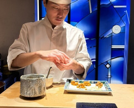 Dinner at HATSUNEZUSHI (初音鮨)
