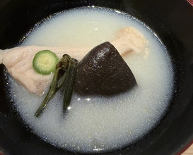 Dinner at Onjaku (温石)