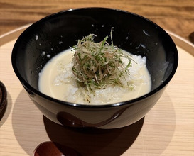 Dinner at Onjaku (温石)