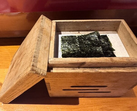 Dinner at Otome Zushi (乙女寿司)