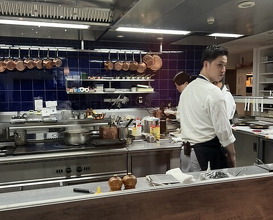 Dinner at Otowa restaurant (オトワ レストラン)