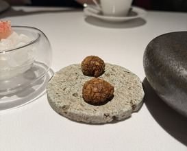 Dinner at Otowa restaurant (オトワ レストラン)