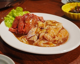 Dinner at Akasaka Raimon (赤坂 らいもん)